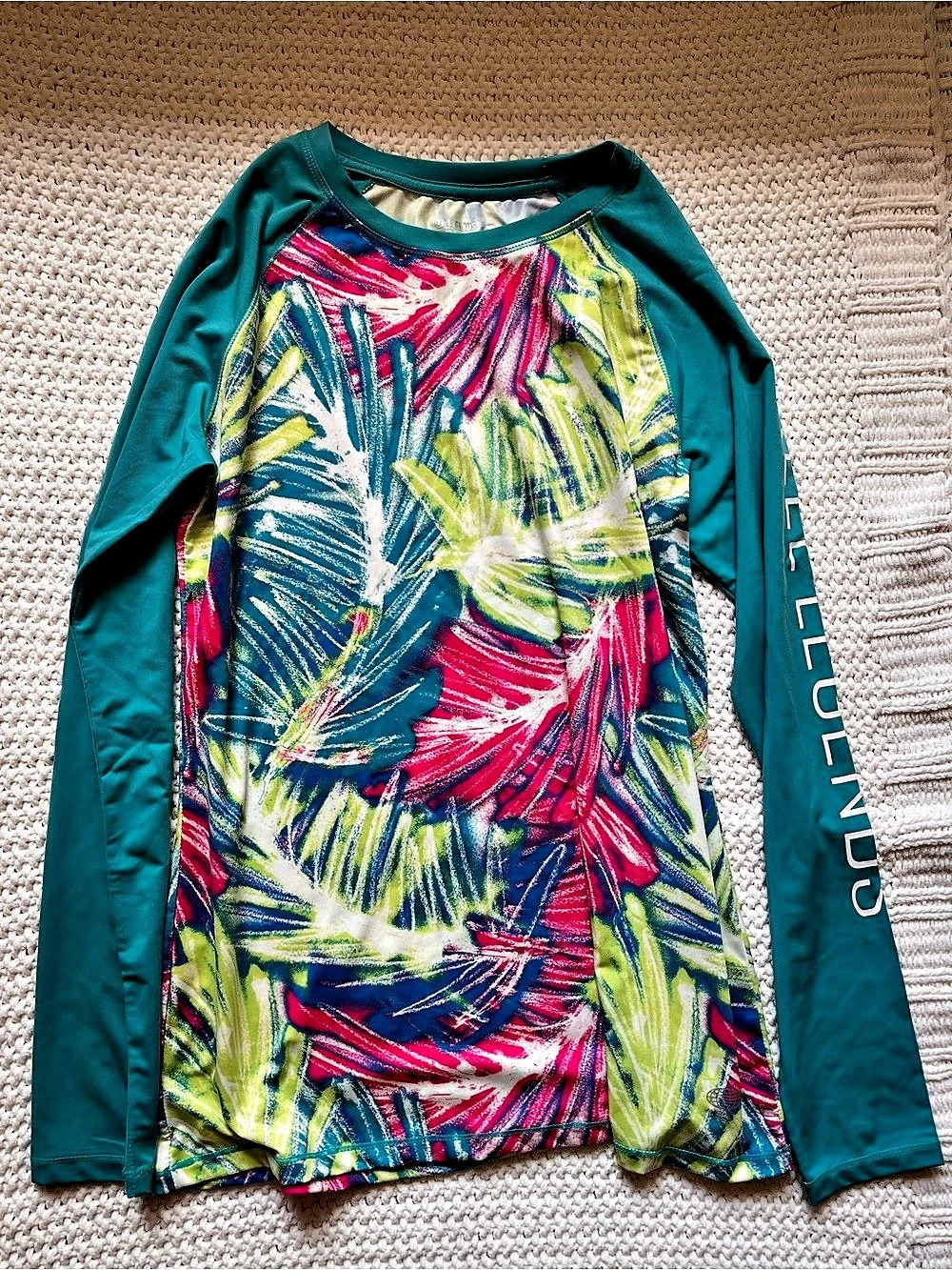 Women’s Reel Legends Abstract Print Swim Cover-Up Size Small Like New